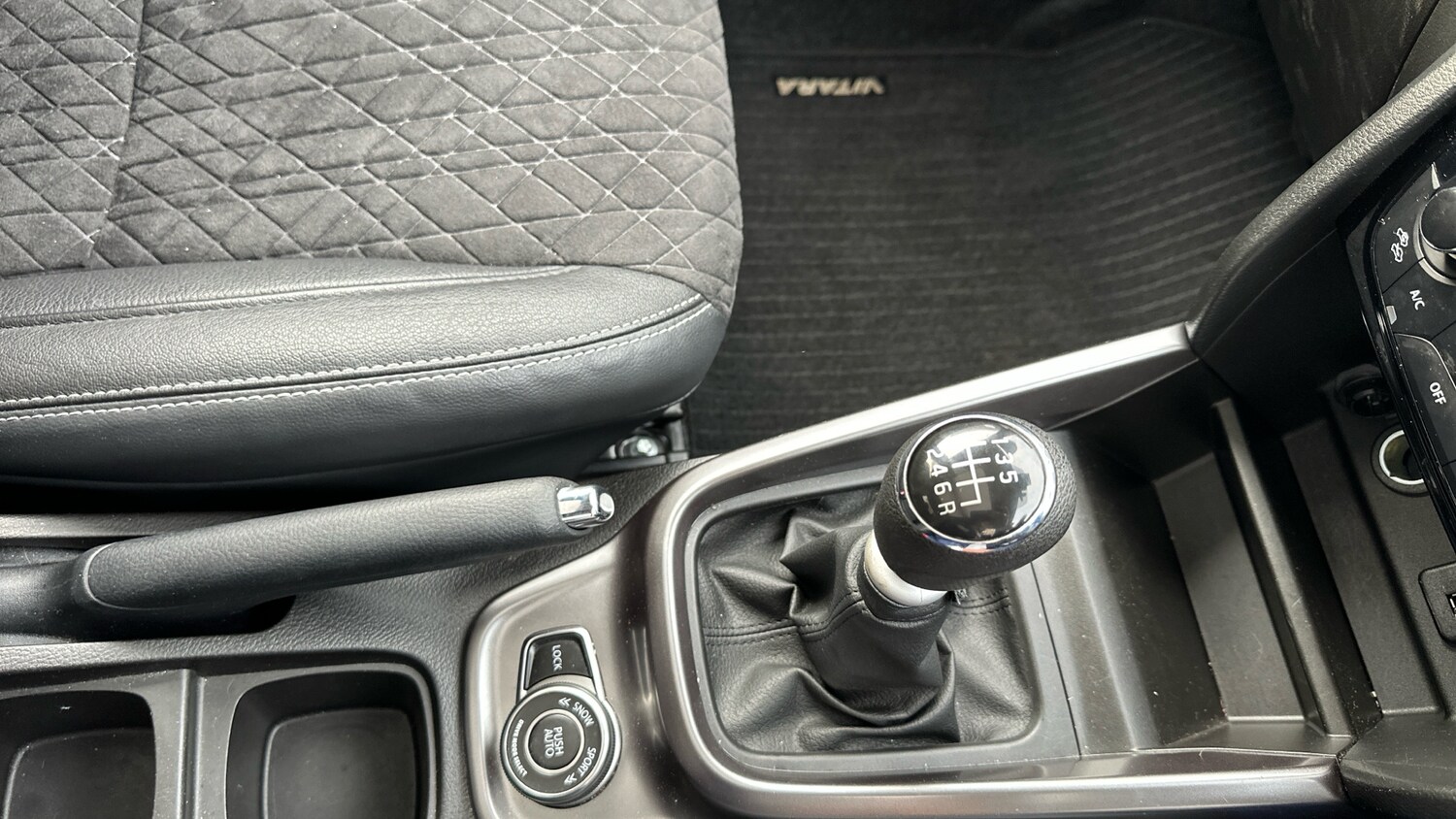 Used Suzuki Vitara 2023 for sale - 76532570: Photo 14