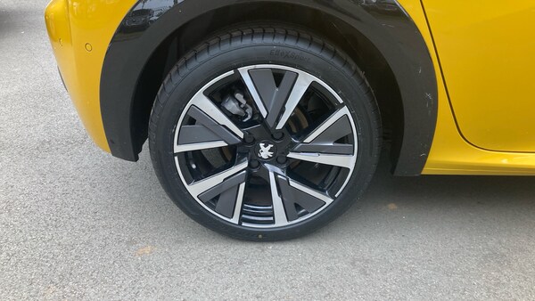 Used Peugeot 208 2023 for sale - 76089972: Photo 30