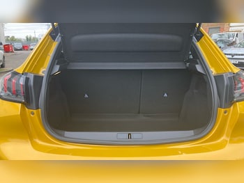 Used Peugeot 208 2023 for sale - 76089972: Photo 4