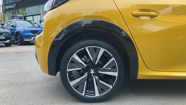Used Peugeot 208 2023 for sale - 76089972: Photo 7