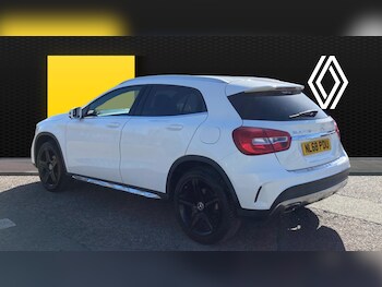 Used Mercedes-Benz GLA 2018 for sale - 77819556: Photo