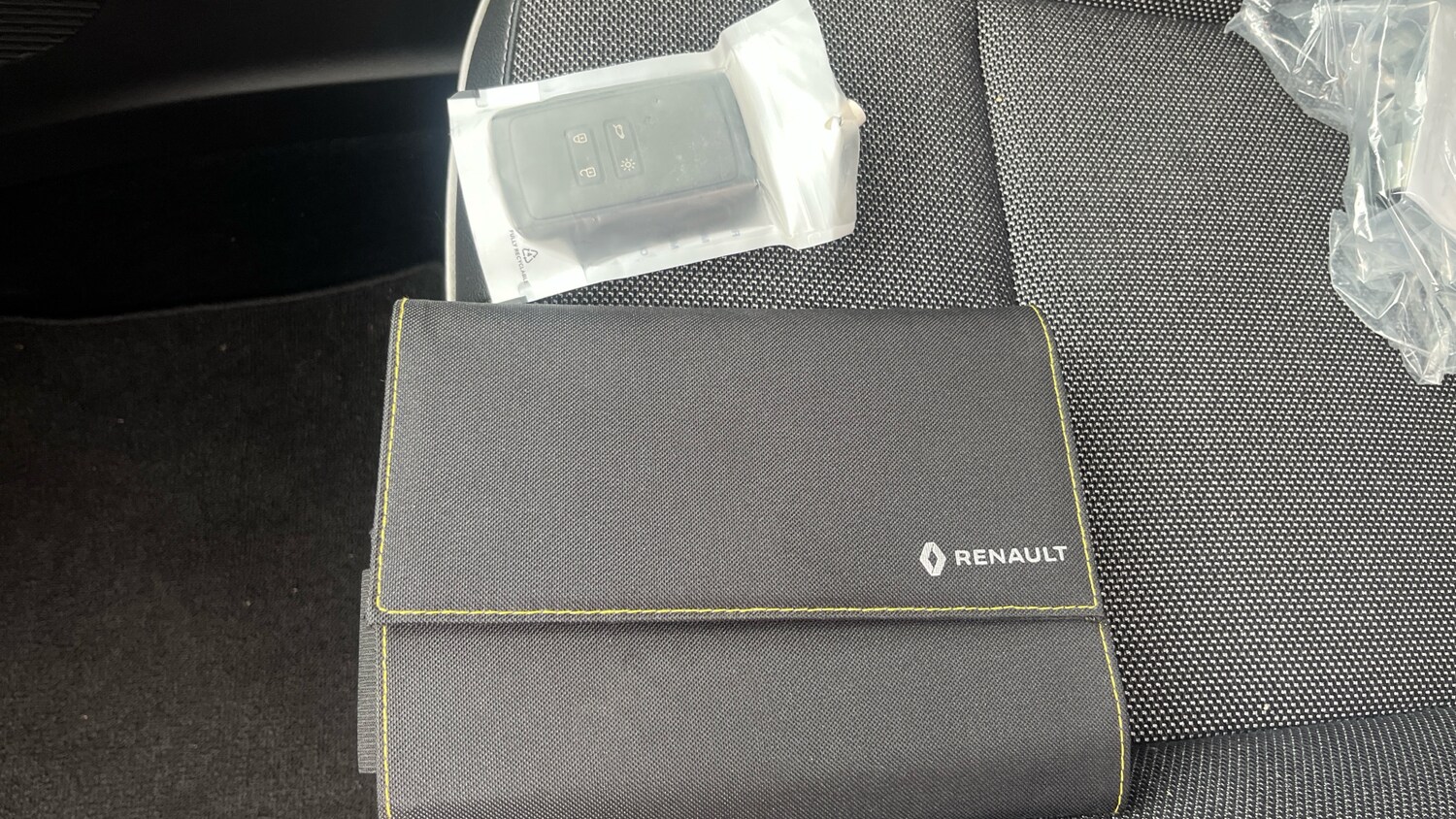 Used Renault Captur 2022 for sale - 78190088: Photo 19