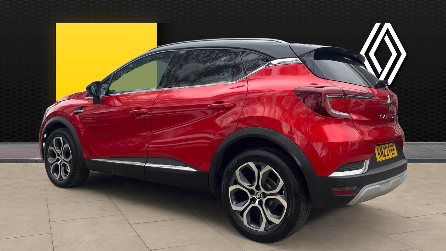 Used Renault Captur 2022 for sale - 78190088: Photo 2