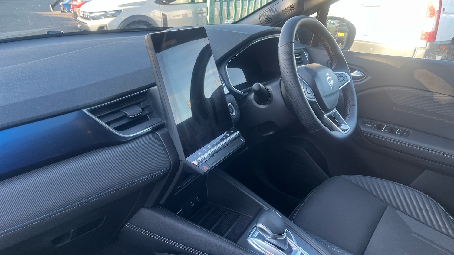 Used Renault Other 2024 for sale - 77363925: Photo 9