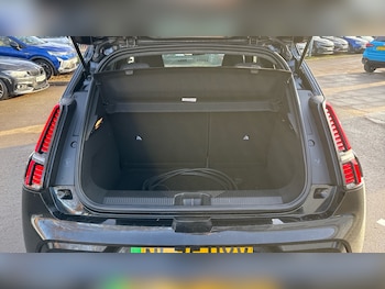 Used Renault 5 2025 for sale - 76932095: Photo