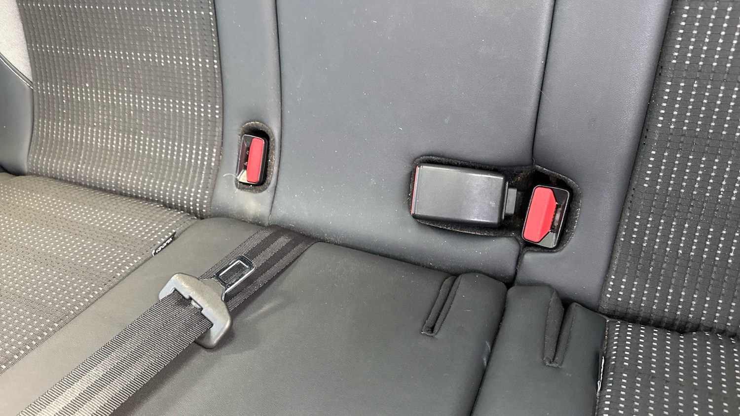 Used Peugeot 2008 2019 for sale - 76971097: Photo 17