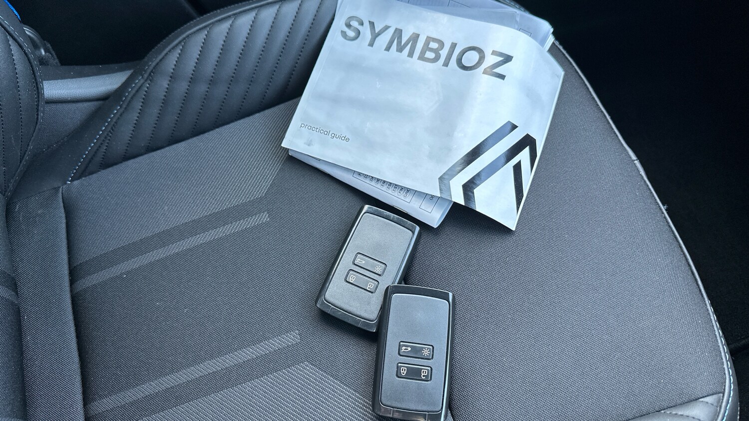 Used Renault Other 2024 for sale - 77353440: Photo 19