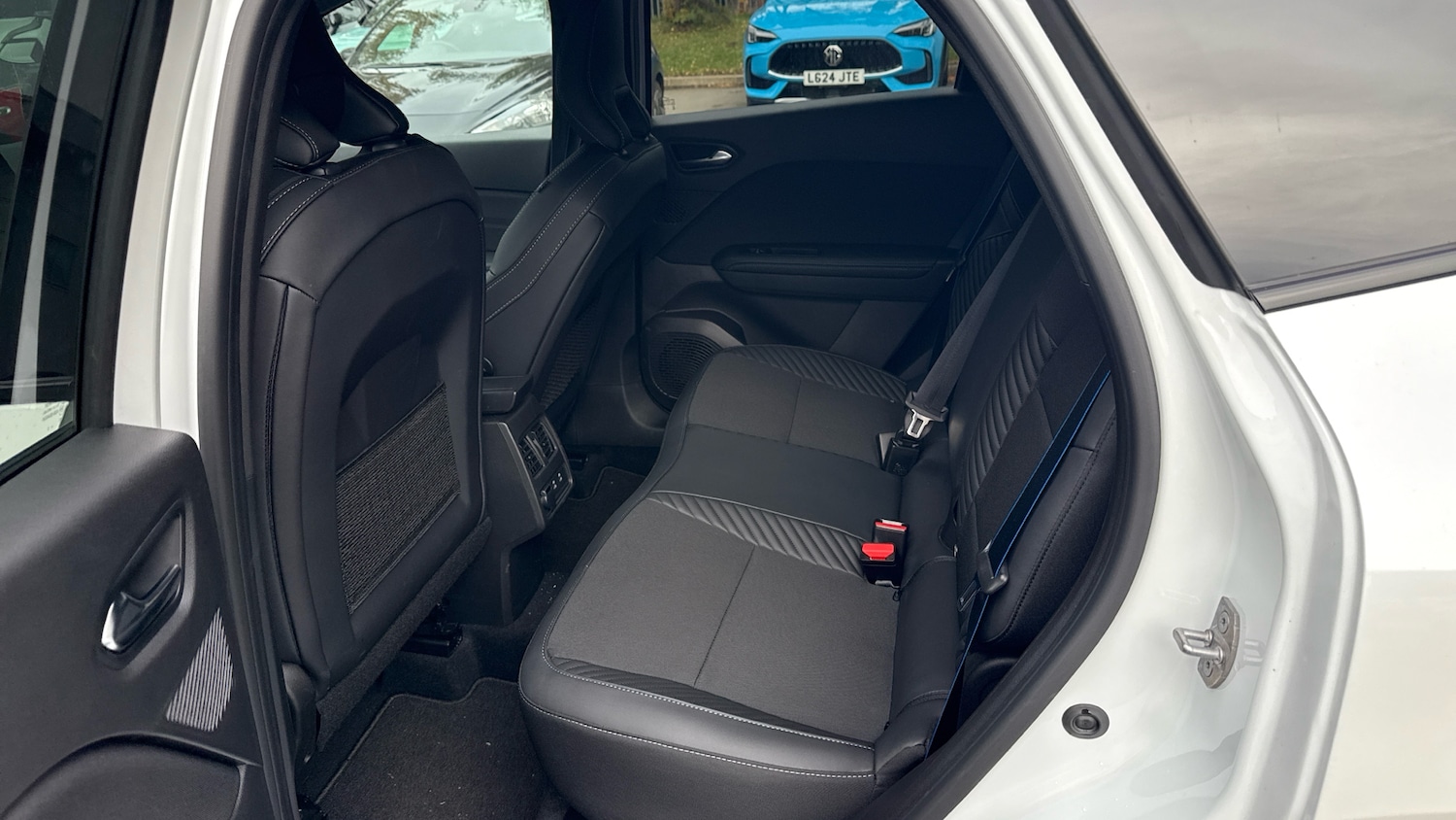 Used Renault Other 2025 for sale - 76146447: Photo 16