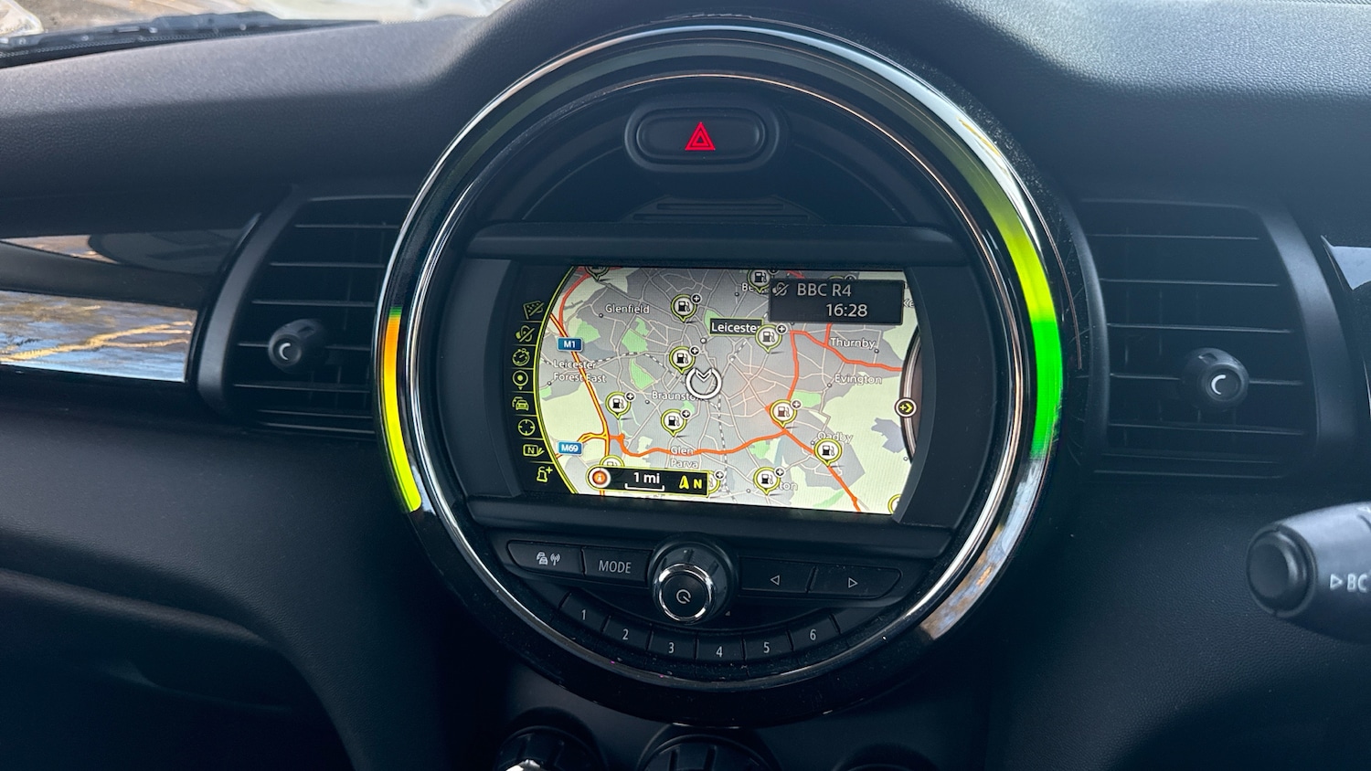 Used MINI Hatch 2017 for sale - 77950277: Photo 18