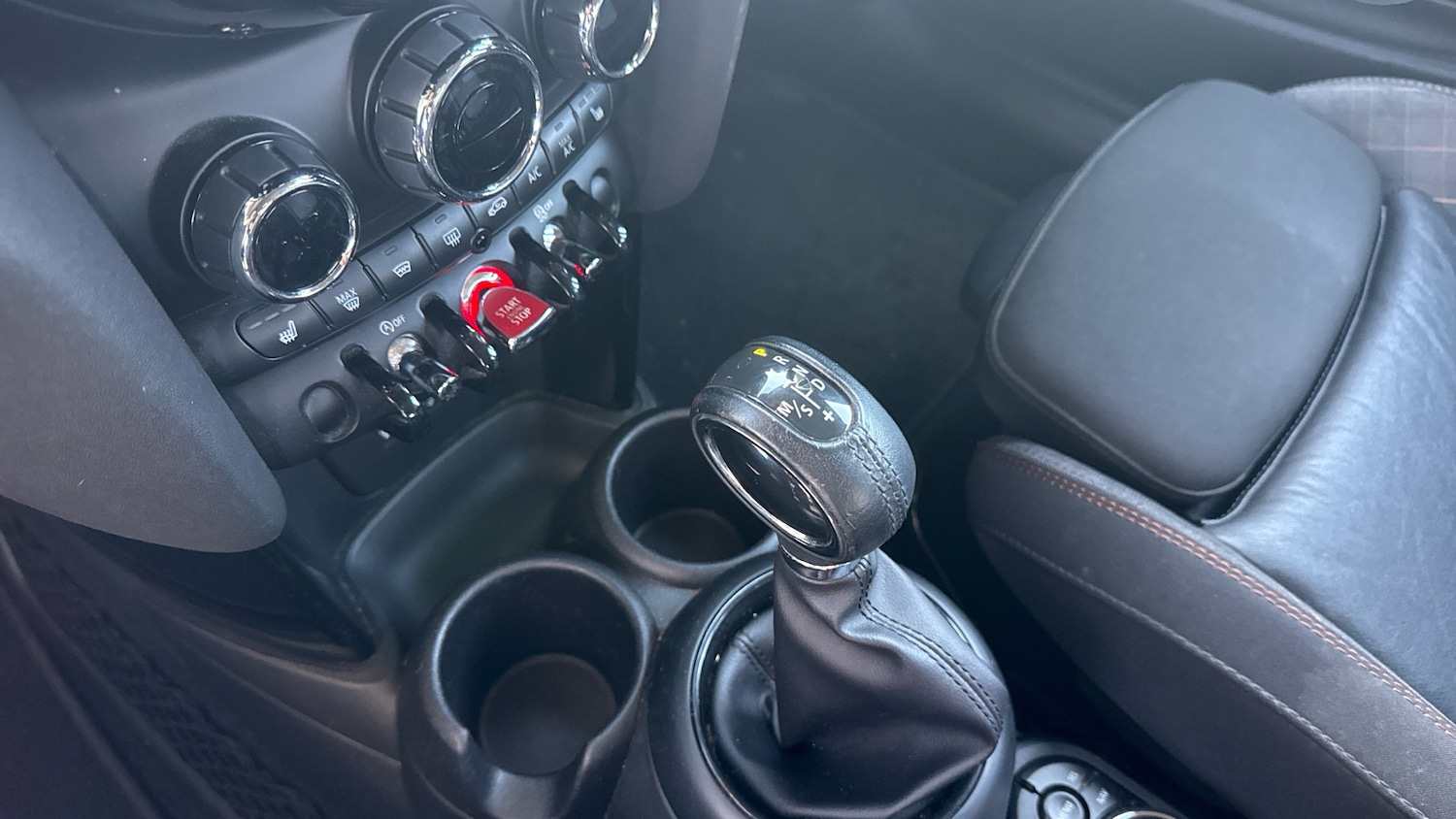 Used MINI Hatch 2017 for sale - 77950277: Photo 24