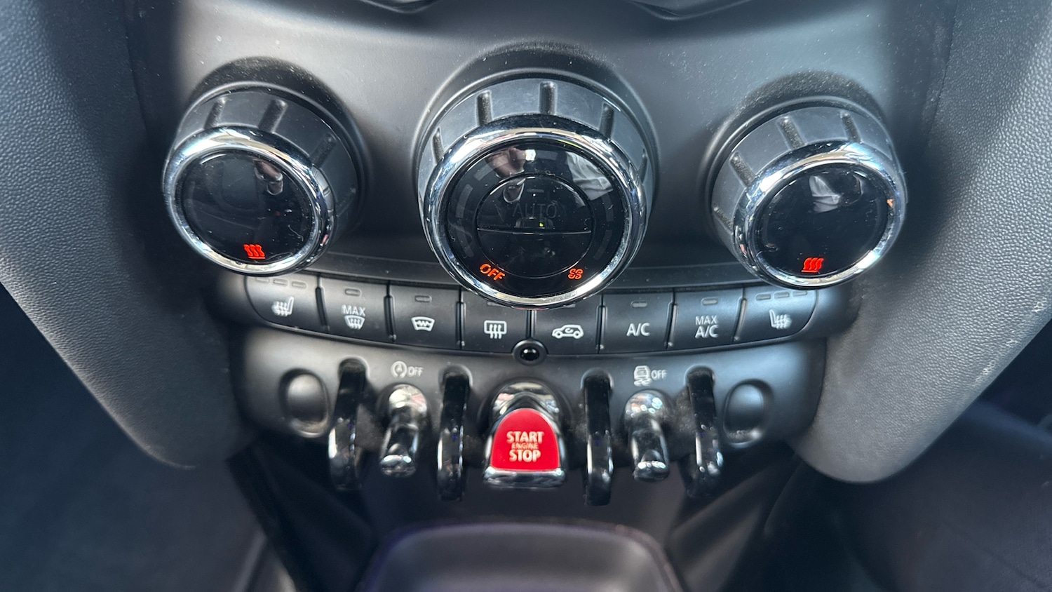 Used MINI Hatch 2017 for sale - 77950277: Photo 25