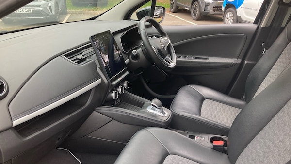 Used Renault Zoe 2022 for sale - 76078035: Photo 9
