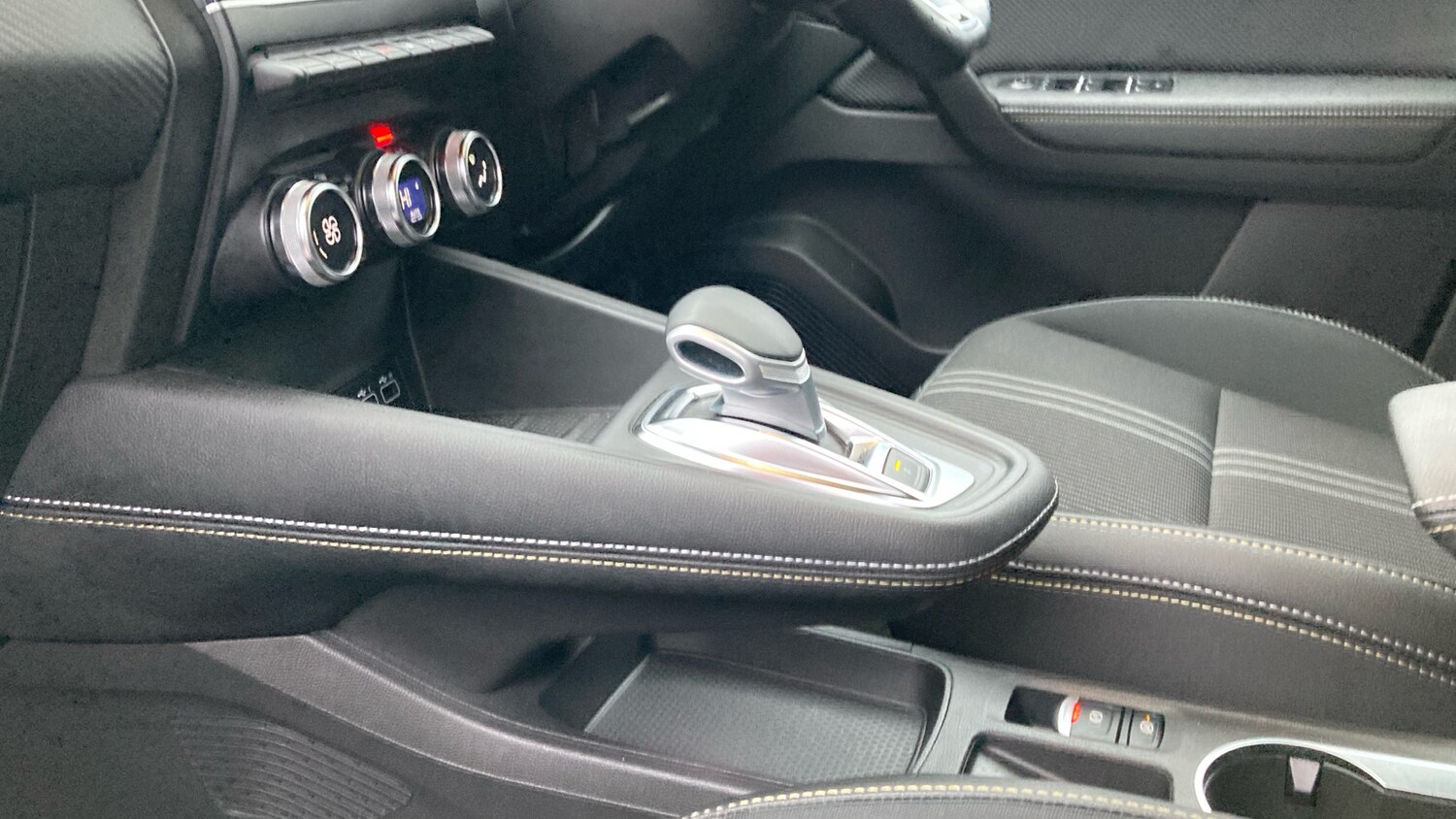 Used Renault Captur 2024 for sale - 77775029: Photo 13