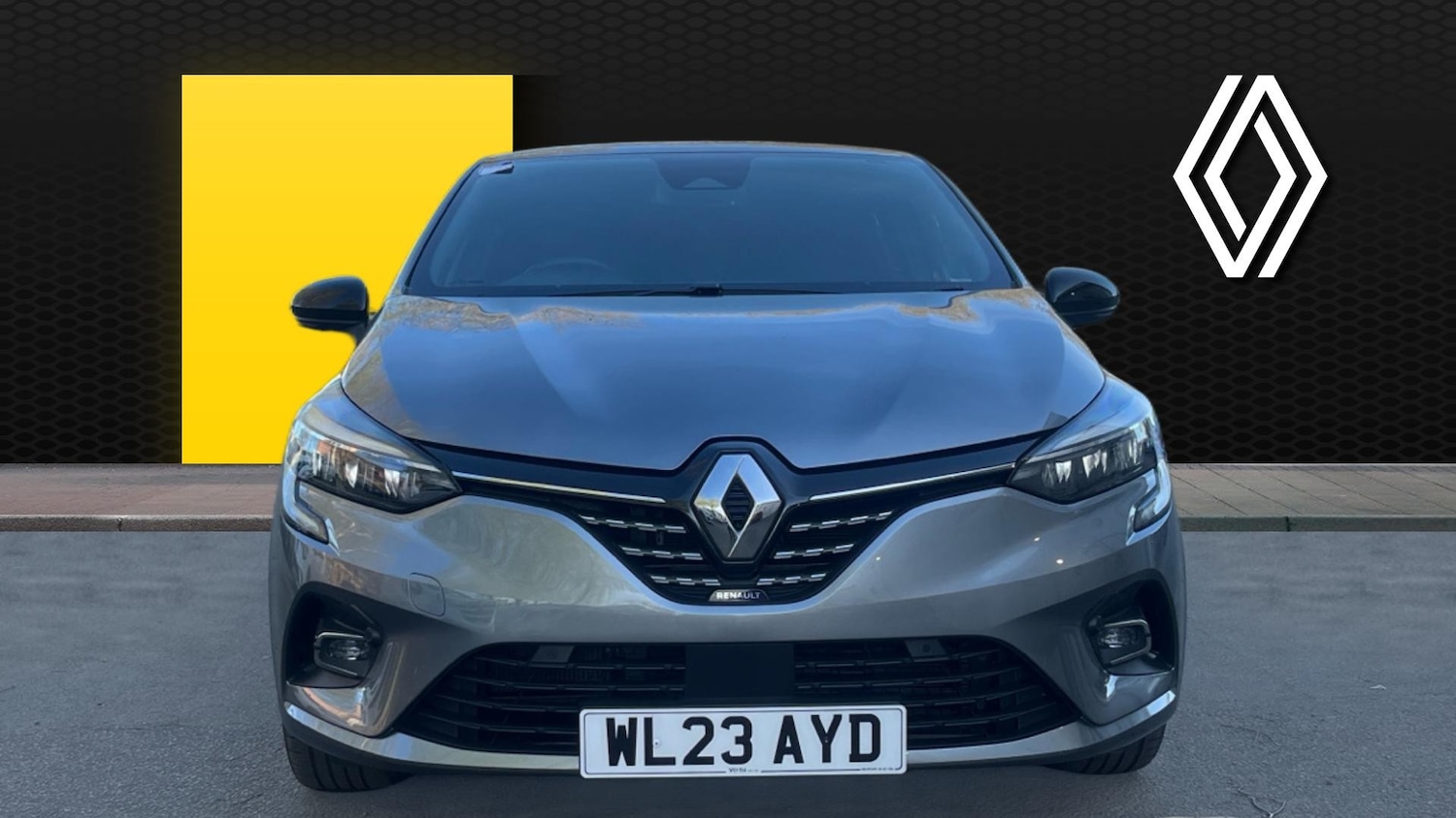 Used Renault Clio 2023 for sale - 78177419: Photo 3