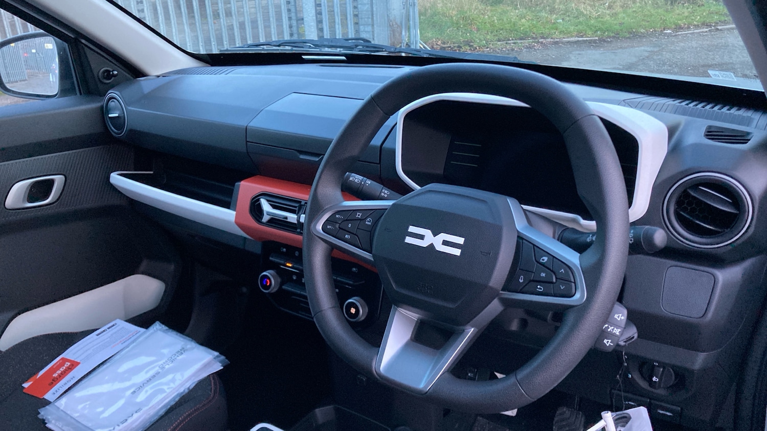 Used Dacia Spring 2025 for sale - 77489899: Photo 11