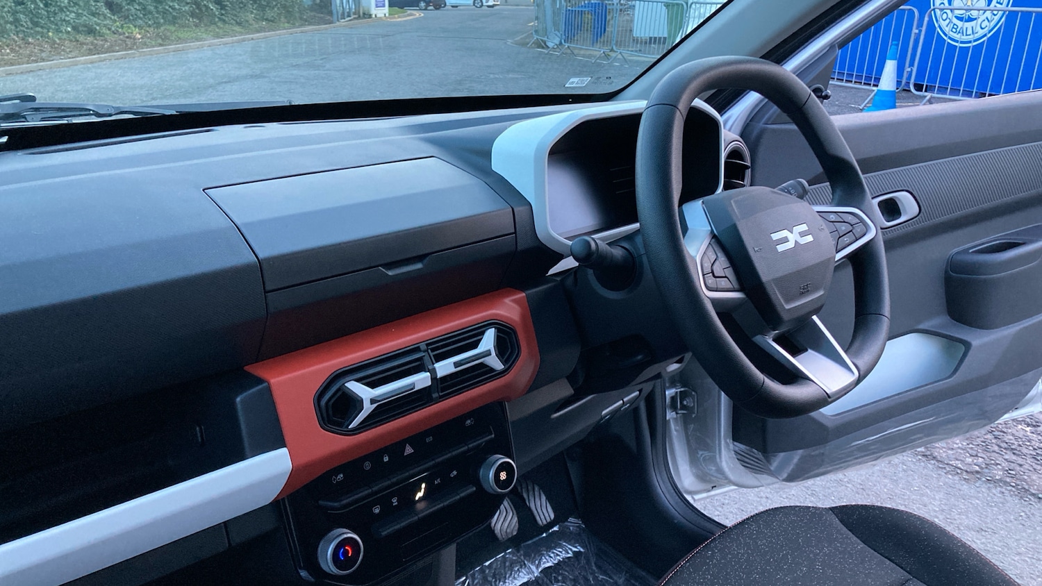 Used Dacia Spring 2025 for sale - 77489899: Photo 14