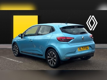 Used Renault Clio 2022 for sale - 77606329: Photo