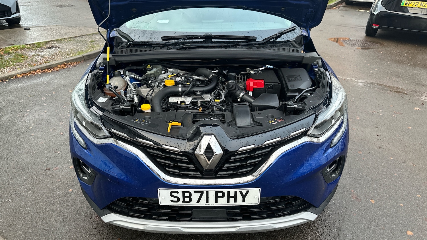 Used Renault Captur 2022 for sale - 76882310: Photo 8