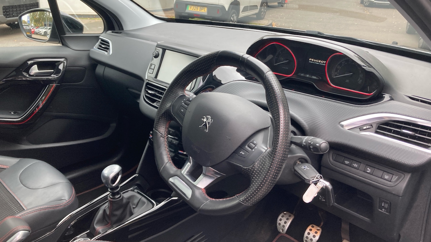 Used Peugeot 2008 2019 for sale - 76426227: Photo 11