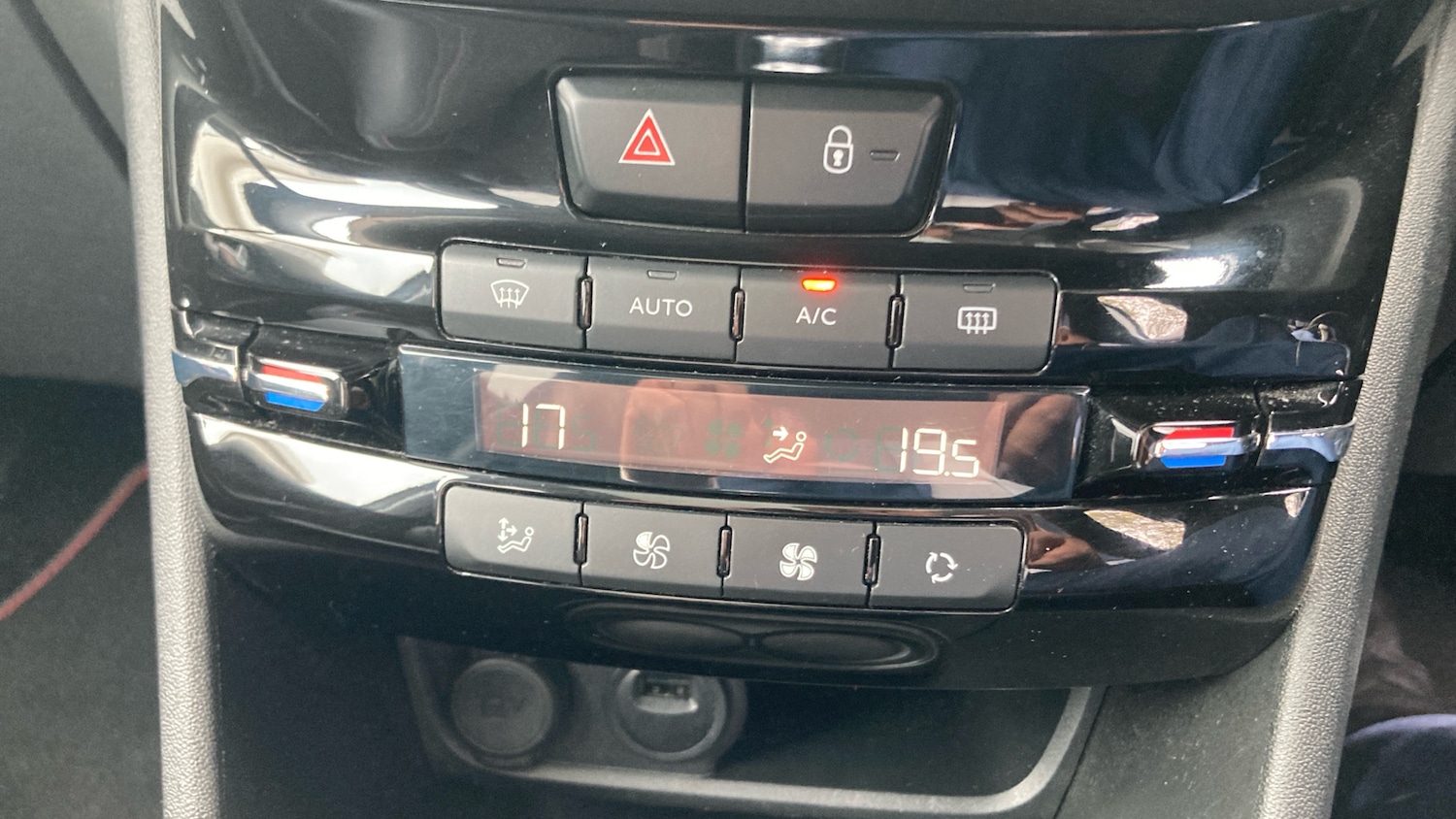 Used Peugeot 2008 2019 for sale - 76426227: Photo 15