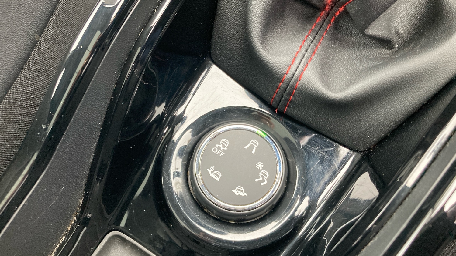 Used Peugeot 2008 2019 for sale - 76426227: Photo 19