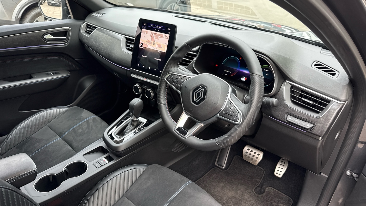 Used Renault Arkana 2023 for sale - 75955555: Photo 11