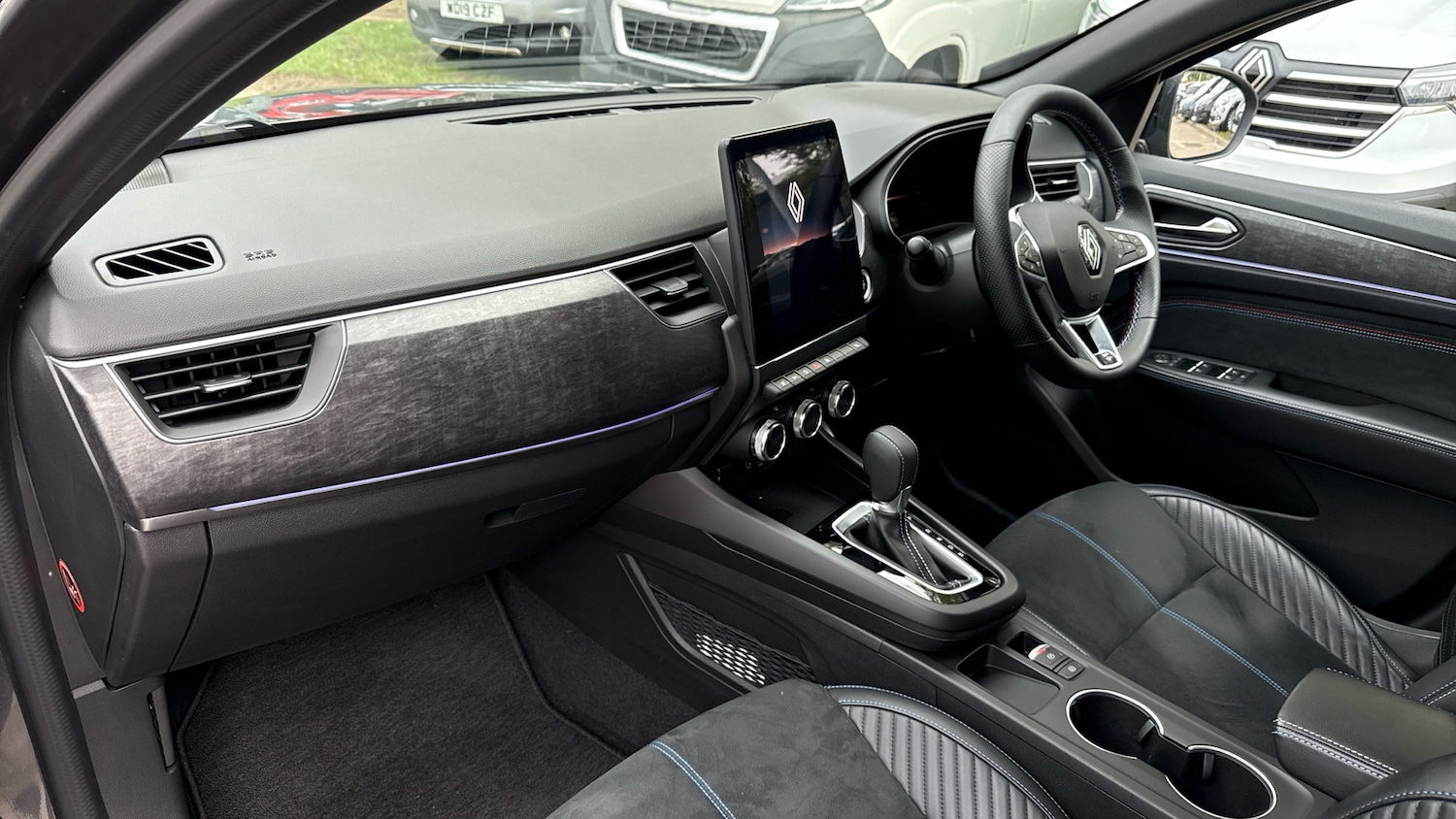 Used Renault Arkana 2023 for sale - 75955555: Photo 9