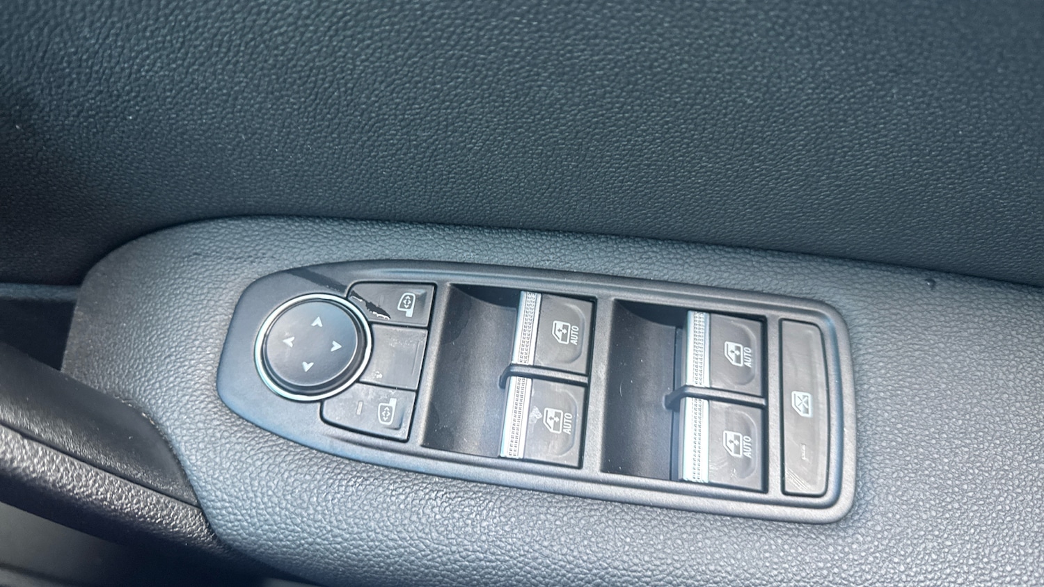 Used Renault Captur 2022 for sale - 76357754: Photo 23