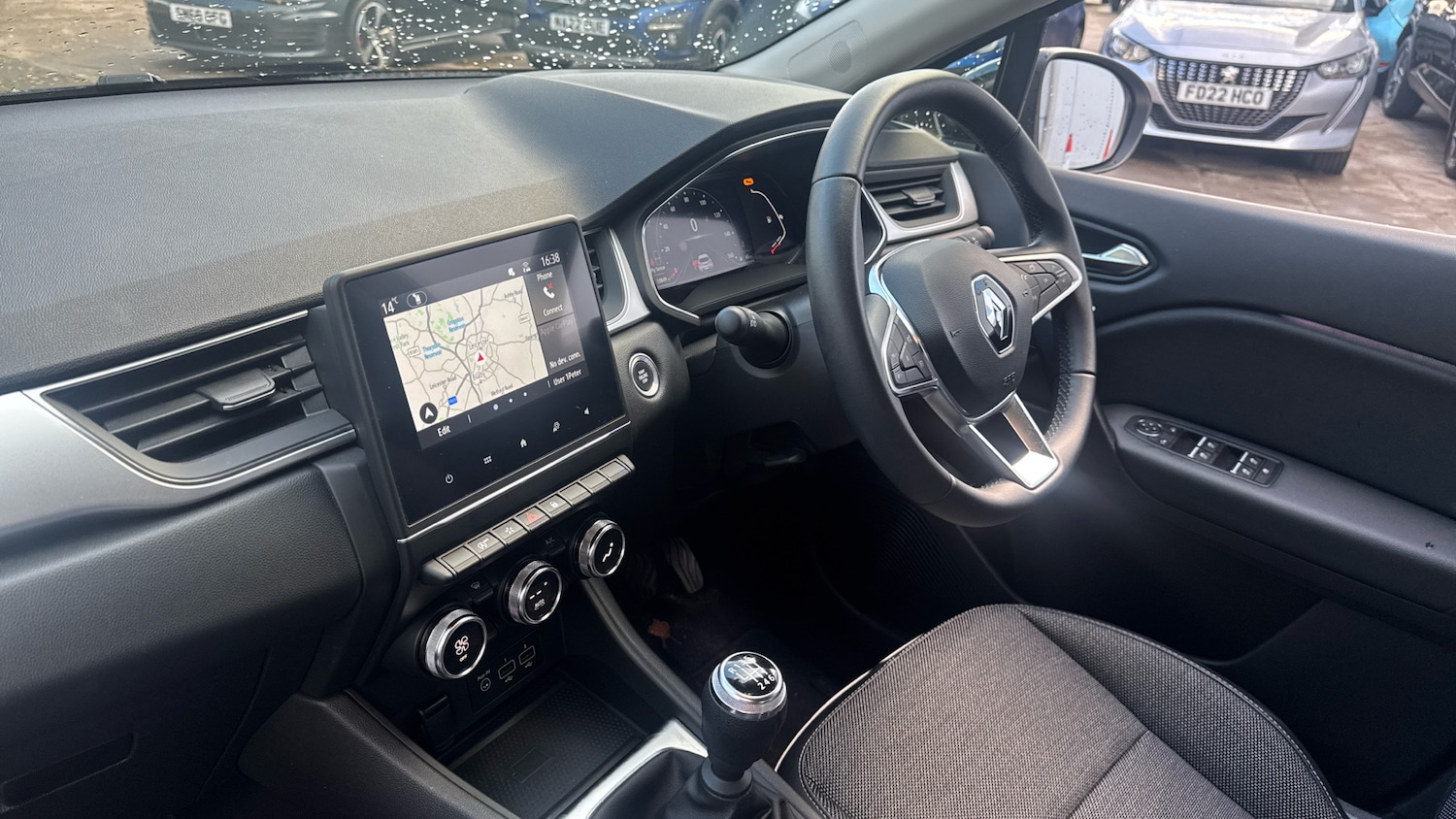 Used Renault Captur 2022 for sale - 76357754: Photo 9