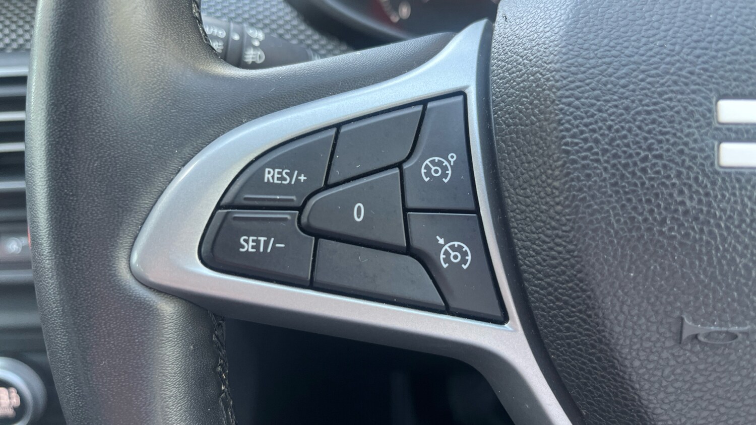 Used Dacia Jogger 2023 for sale - 78210078: Photo 32