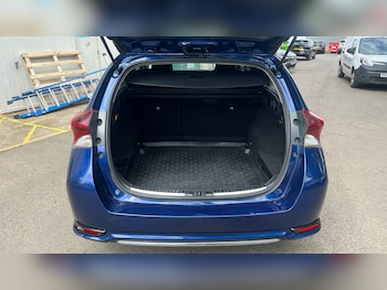 Used Toyota Auris 2017 for sale - 78849718: Photo
