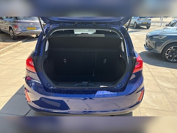 Used Ford Fiesta 2018 for sale - 79304473: Photo