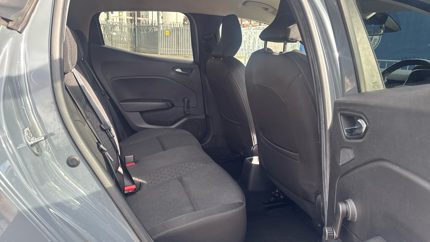 Used Renault Clio 2020 for sale - 77640494: Photo 16