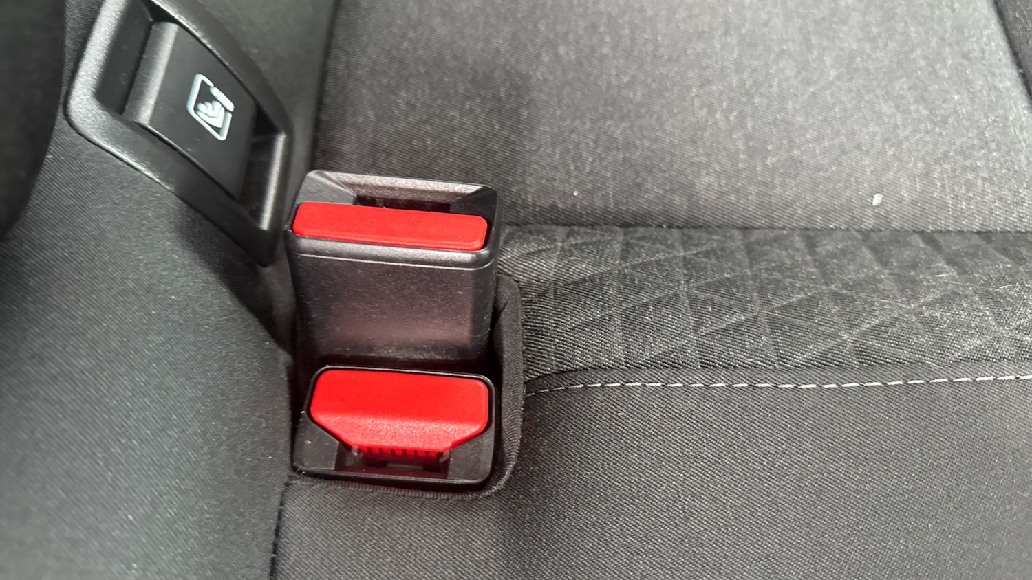 Used Renault Clio 2020 for sale - 77640494: Photo 17