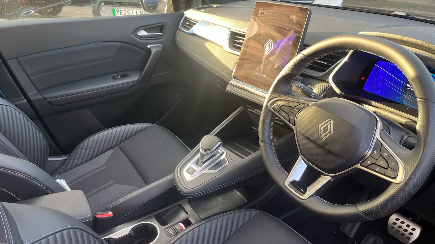 Used Renault Other 2024 for sale - 77078991: Photo 12