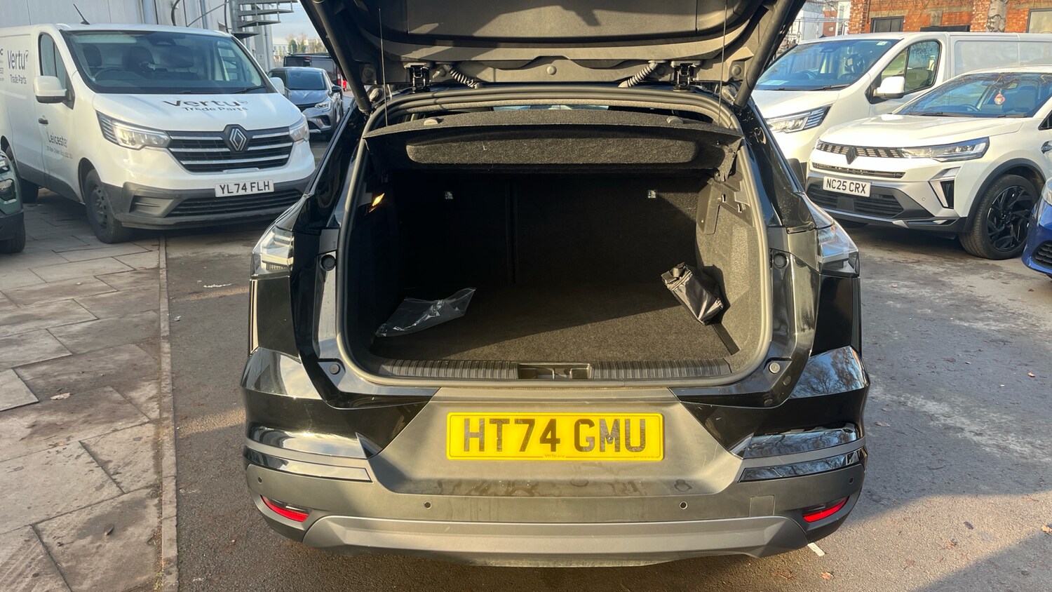 Used Renault Other 2024 for sale - 77078991: Photo 6