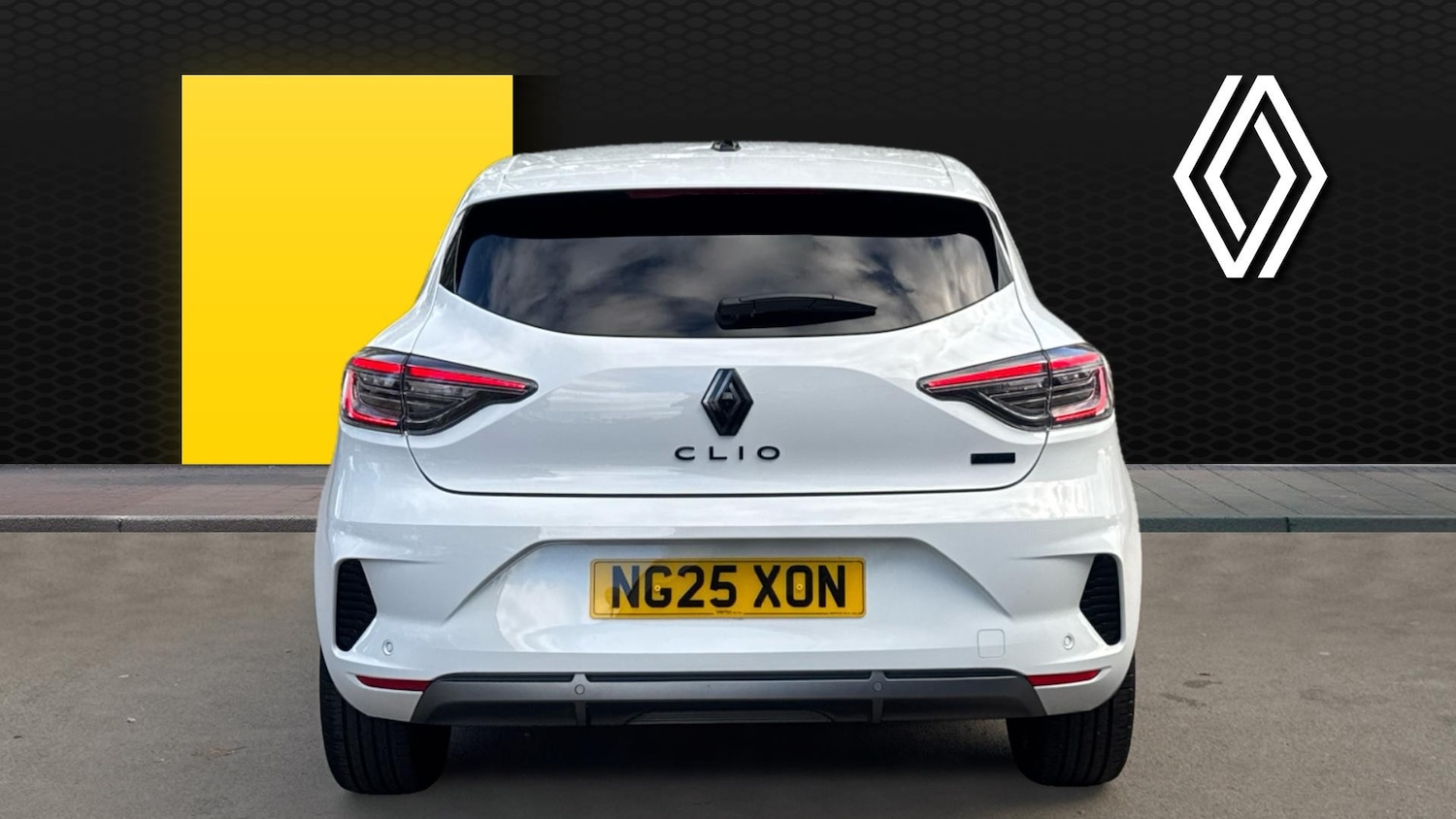Used Renault Clio 2025 for sale - 76146443: Photo 6