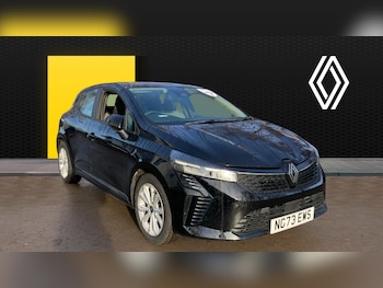 Used Renault Clio 2023 for sale - 76881546: Photo