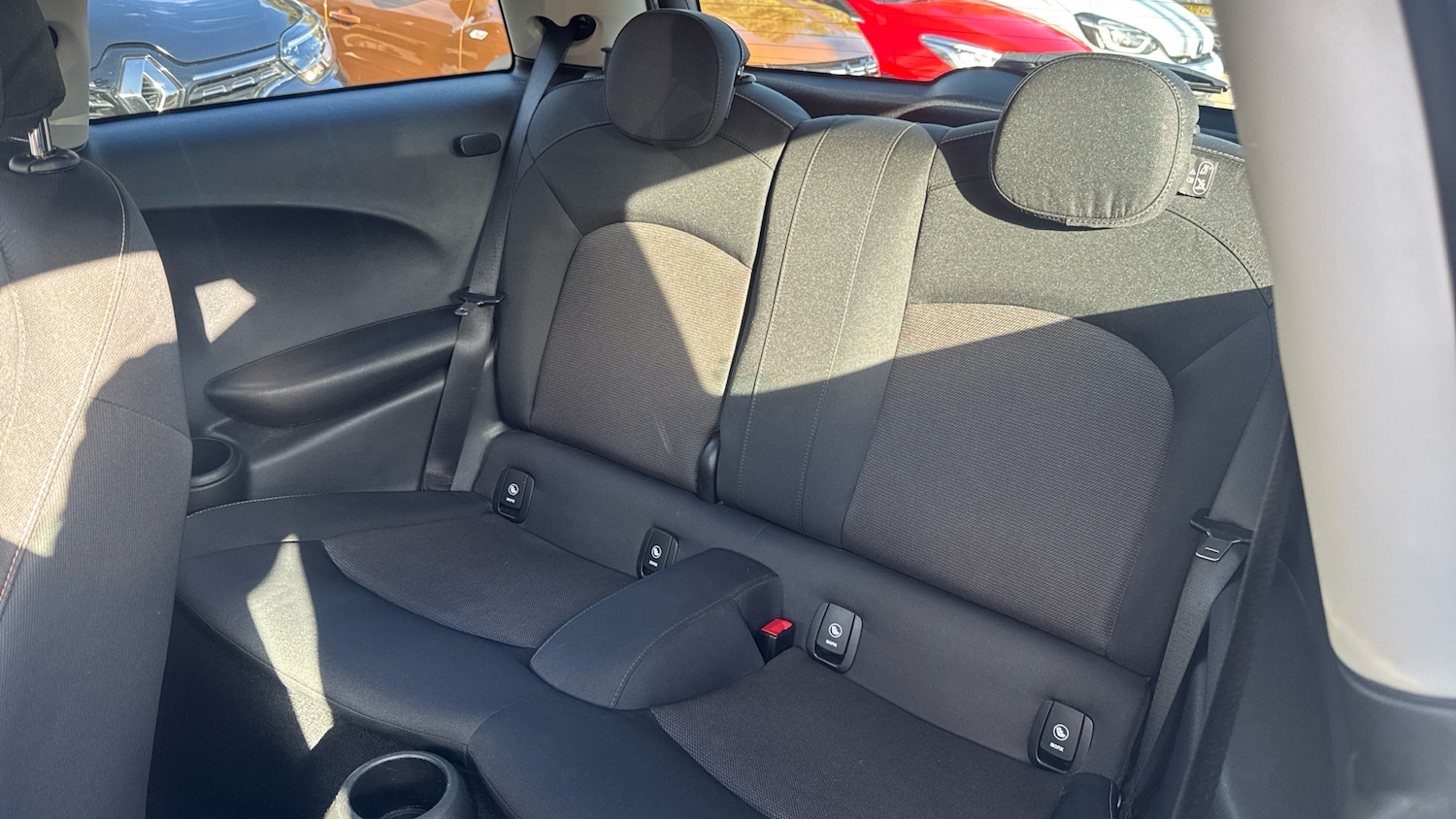 Used MINI Hatch 2019 for sale - 76519255: Photo 16