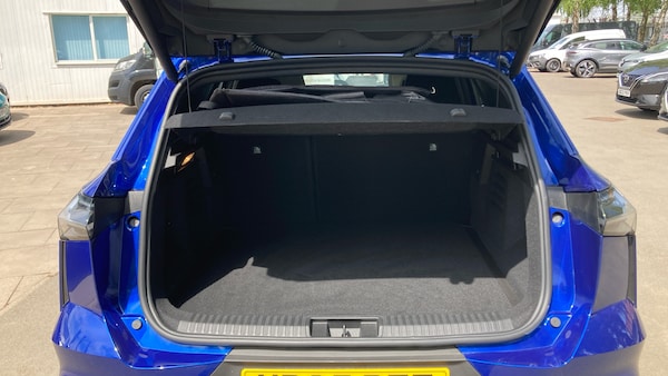 Used Renault Other 2025 for sale - 76146461: Photo 4