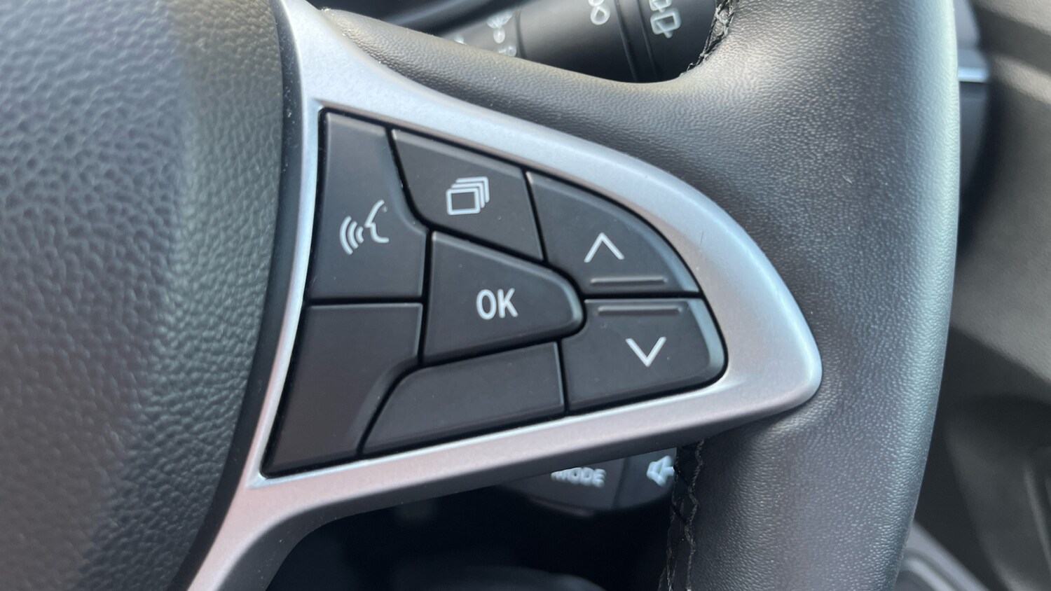 Used Dacia Sandero Stepway 2024 for sale - 78161789: Photo 33