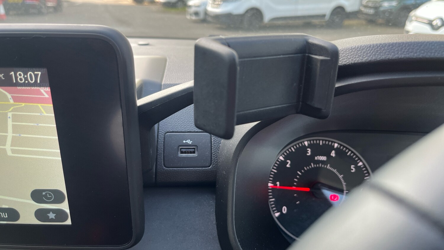 Used Dacia Sandero Stepway 2024 for sale - 78161789: Photo 37