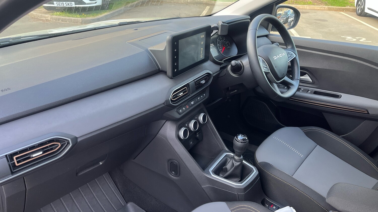 Used Dacia Sandero Stepway 2024 for sale - 78161789: Photo 9