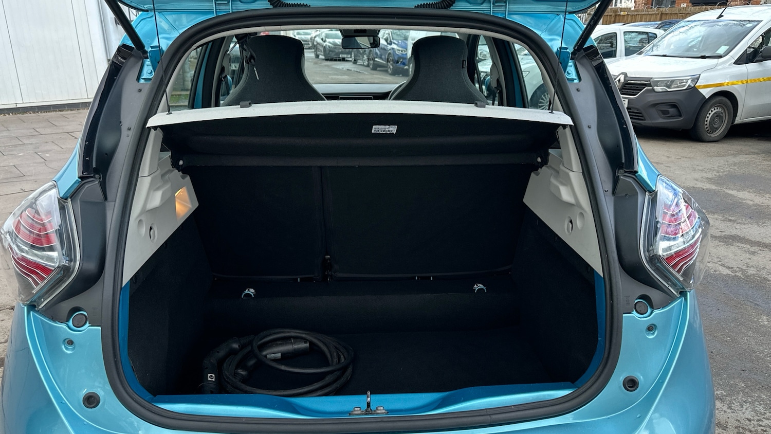 Used Renault Zoe 2022 for sale - 77730722: Photo 4