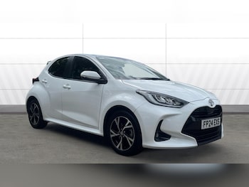 Used Toyota Yaris 2024 for sale - 78932616: Photo