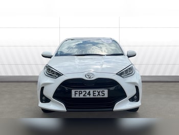 Used Toyota Yaris 2024 for sale - 78932616: Photo