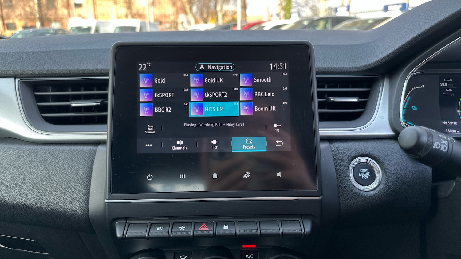 Used Renault Captur 2022 for sale - 78084354: Photo 39