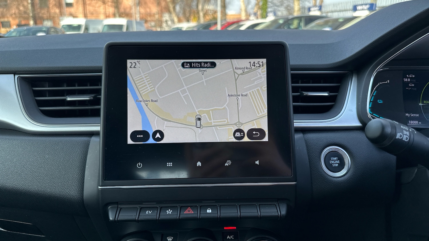 Used Renault Captur 2022 for sale - 78084354: Photo 40