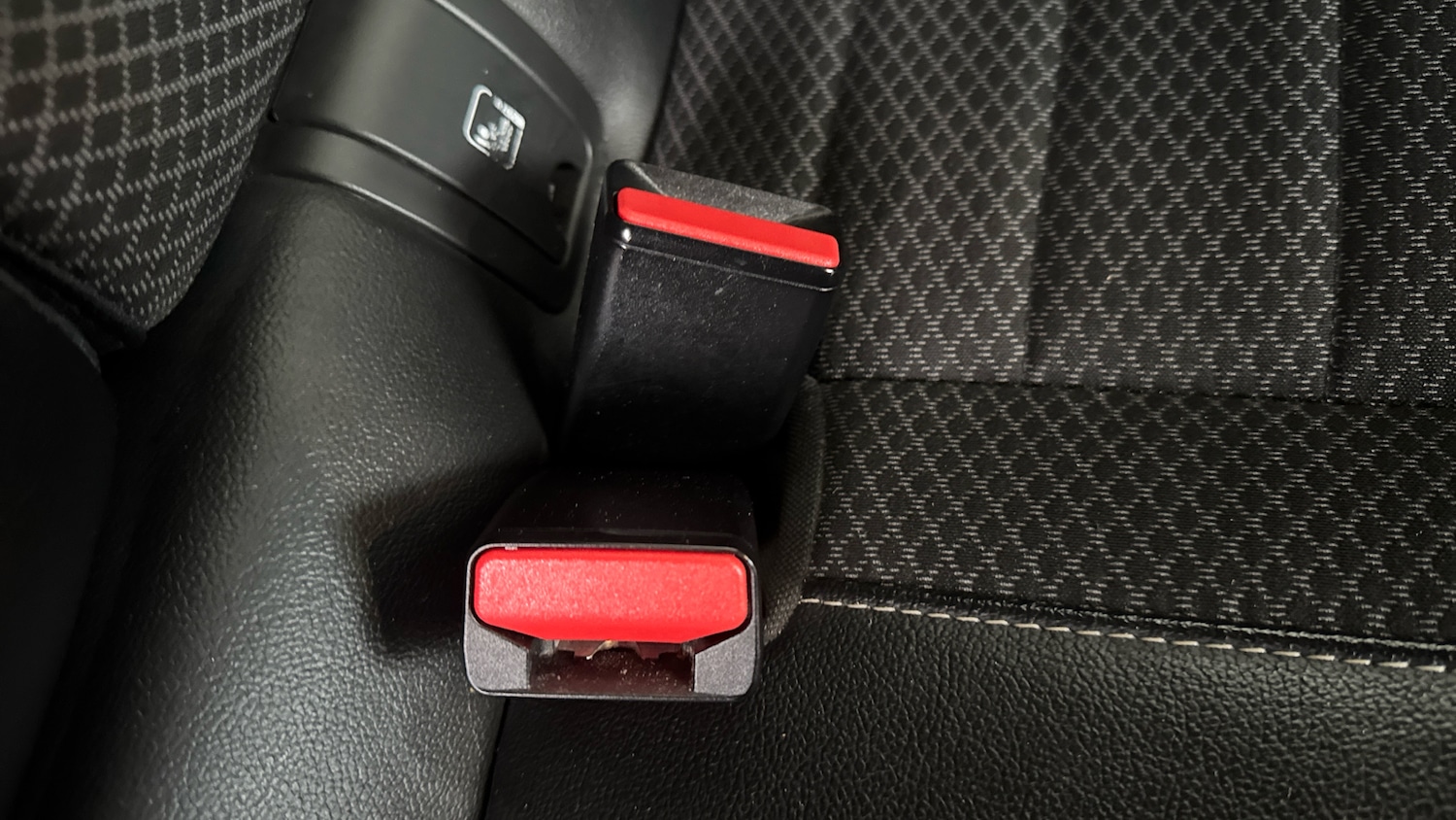 Used Renault Arkana 2023 for sale - 77104475: Photo 18