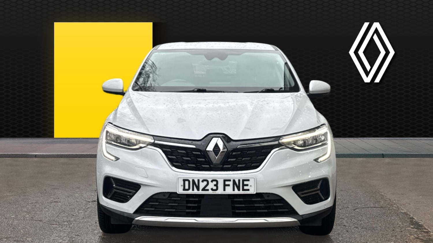 Used Renault Arkana 2023 for sale - 77104475: Photo 2